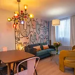 West Paris Suite