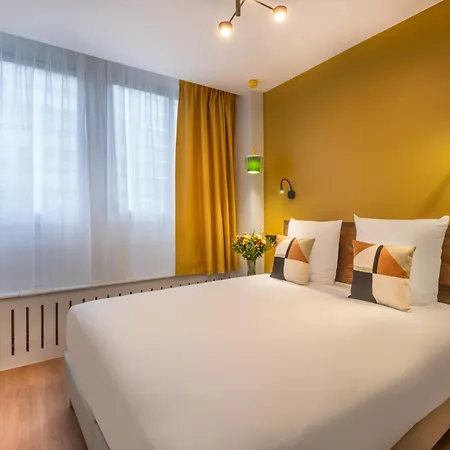 Aparthotel West 4*